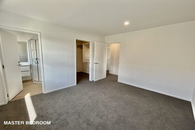 Photo of property in 21 Longore Way, Rolleston, 7614