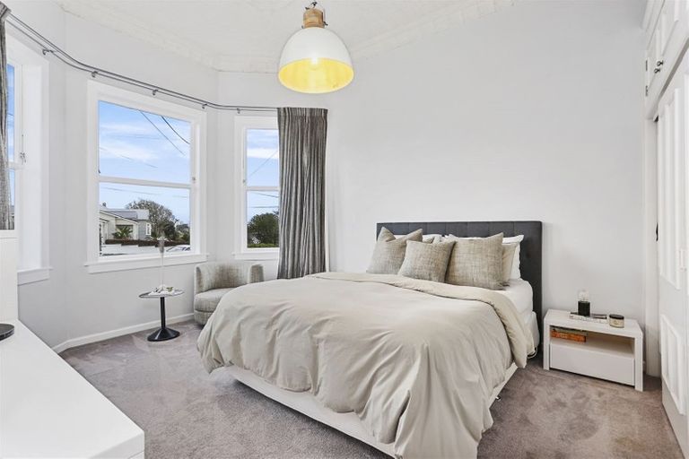 Photo of property in 26 Mariposa Crescent, Birkenhead, Auckland, 0626