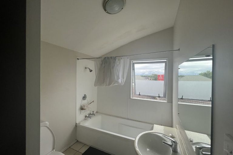 Photo of property in 272 Stanmore Road, Richmond, Christchurch, 8013