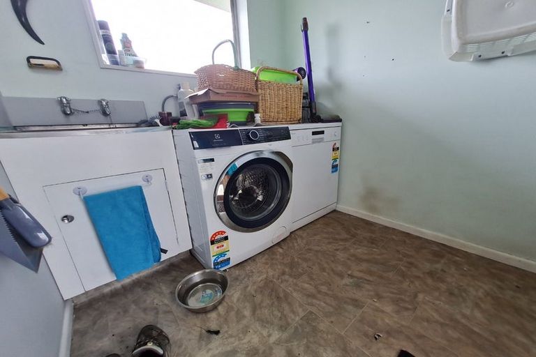 Photo of property in 90 Springs Road, Hornby, Christchurch, 8042