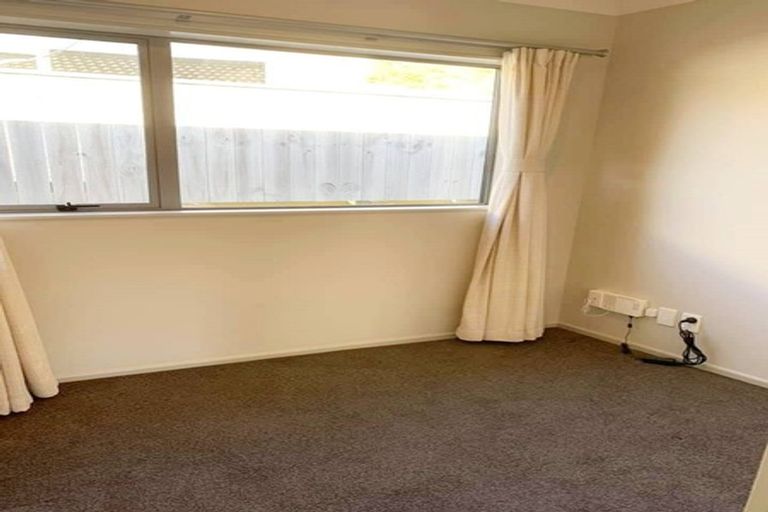 Photo of property in 63 Staithes Drive North, Whitby, Porirua, 5024