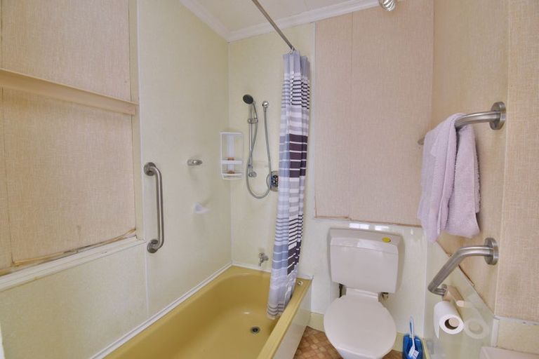Photo of property in 38 Highgate, Belleknowes, Dunedin, 9011