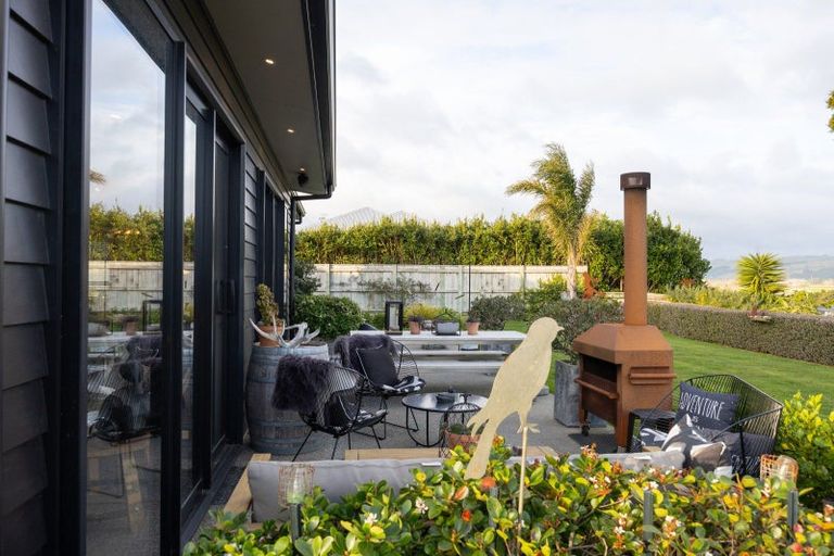 Photo of property in 54 Rodeo Drive, Kelvin Grove, Palmerston North, 4414