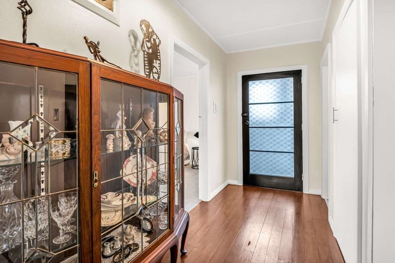 Photo of property in 36 Maxwell Avenue, Durie Hill, Whanganui, 4500