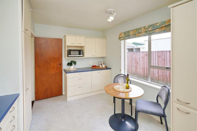 Photo of property in 3/16 Oxley Avenue, St Albans, Christchurch, 8014