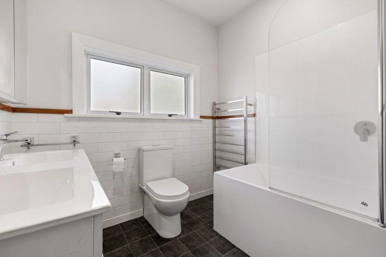 Photo of property in 196 Cranford Street, St Albans, Christchurch, 8014