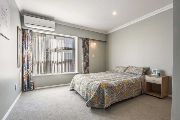 Photo of property in 184 Manly Street, Paraparaumu Beach, Paraparaumu, 5032