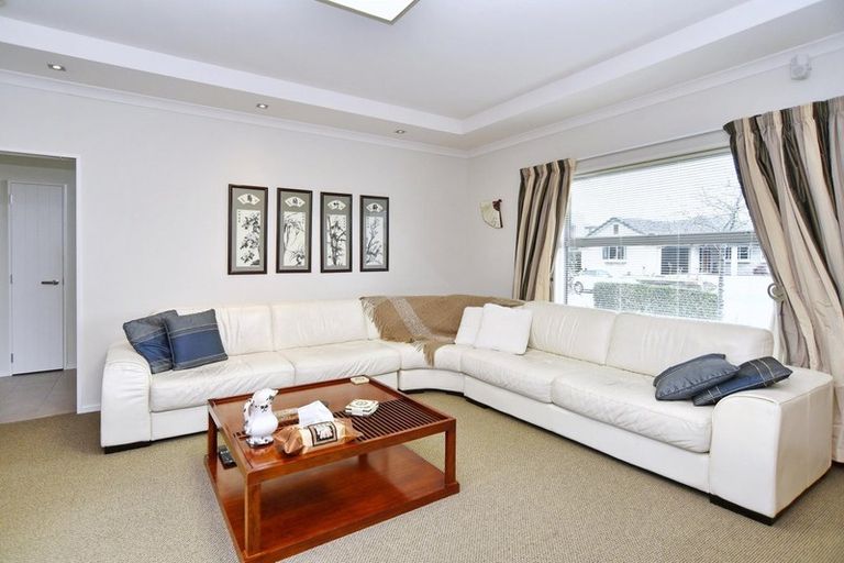 Photo of property in 12 Brookwater Avenue, Northwood, Christchurch, 8051