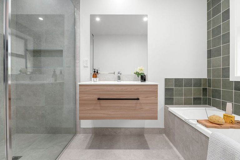 Photo of property in 16 Te Ia Terrace, Cambridge, 3434