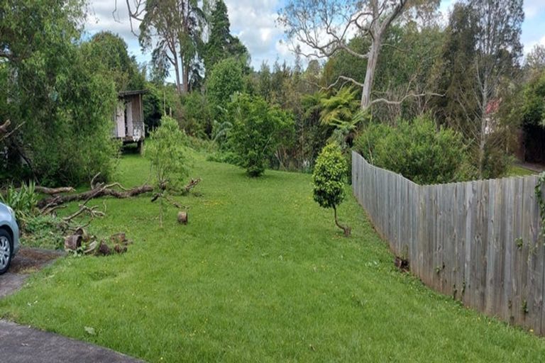 Photo of property in 12 Surat Place, Glen Eden, Auckland, 0602