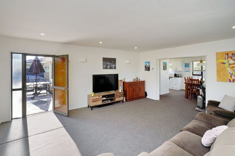 Photo of property in 1/36a Russley Road, Russley, Christchurch, 8042