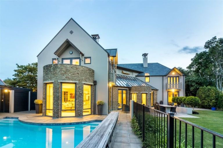 Photo of property in 67 Puriri Street, Riccarton, Christchurch, 8041