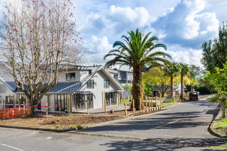 Photo of property in 11a/30 Westward Ho, Glen Eden, Auckland, 0602