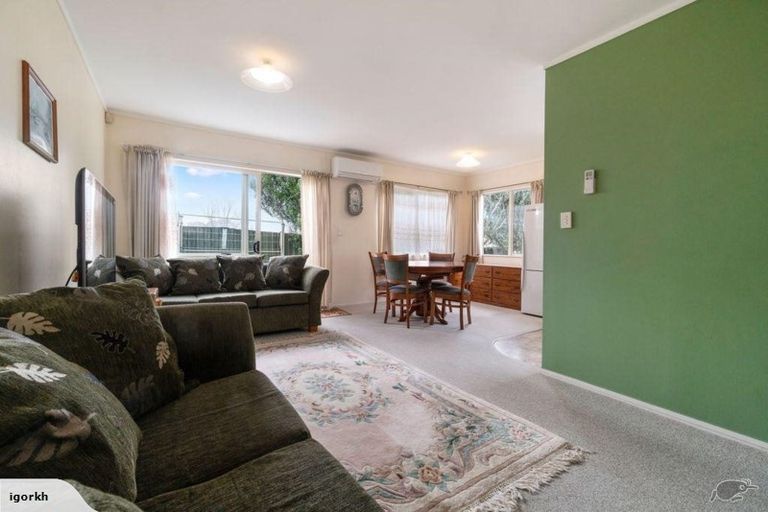 Photo of property in 55 Pooks Road, Ranui, Auckland, 0612