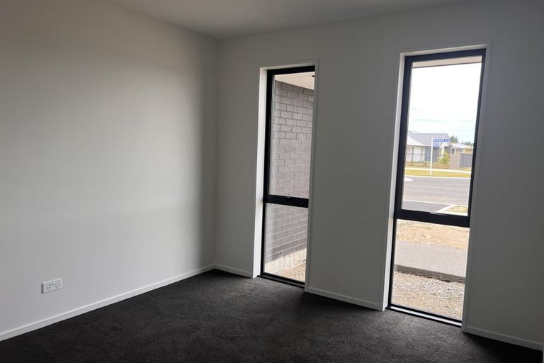 Photo of property in 89 Northmoor Boulevard, Rolleston, 7615