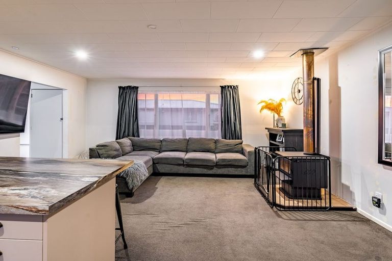 Photo of property in 140 Regent Street, Heidelberg, Invercargill, 9812