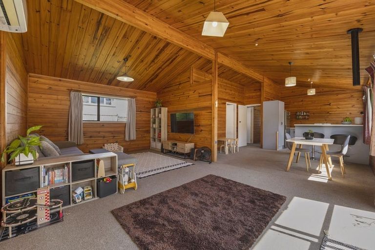 Photo of property in 4 Antonia Place, Bell Block, New Plymouth, 4312