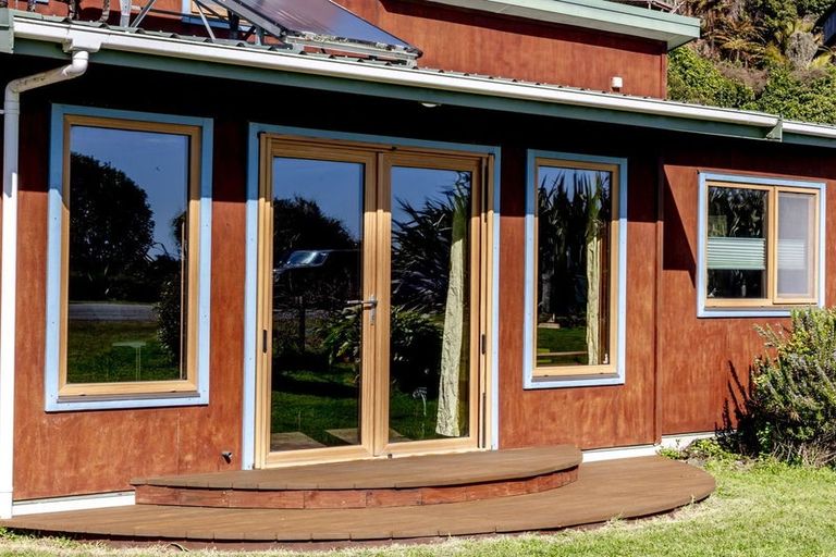 Photo of property in 99 The Strand, Okarito, Whataroa, 7886