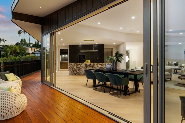 Photo of property in 61a Churchill Road, Murrays Bay, Auckland, 0630