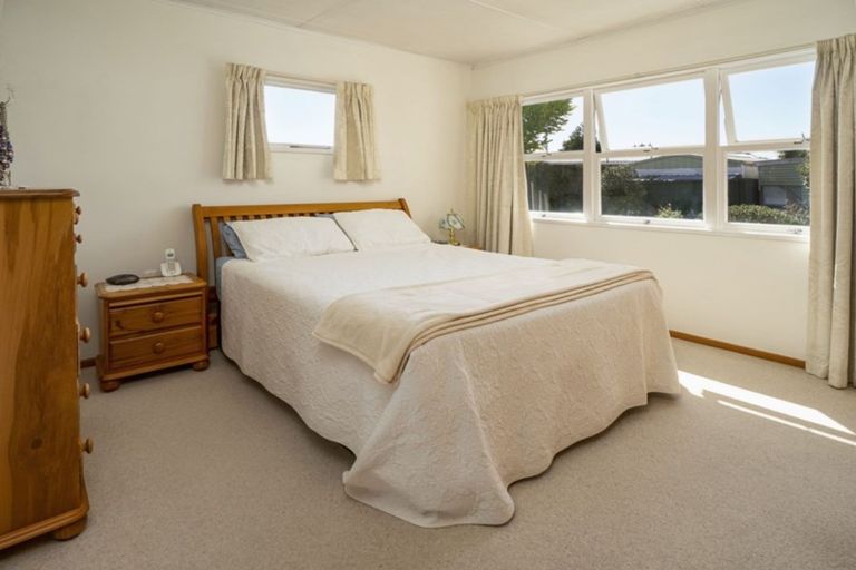 Photo of property in 19 Dickens Street, Stoke, Nelson, 7011