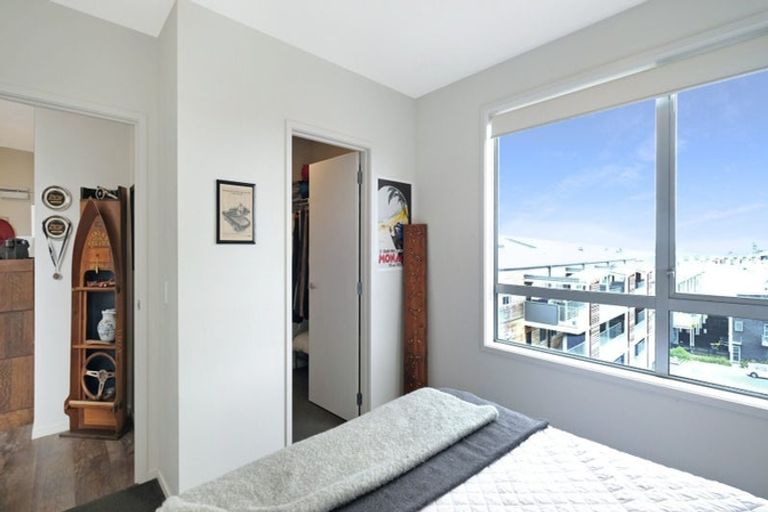 Photo of property in 401/160a Hobsonville Point Road, Hobsonville, Auckland, 0616