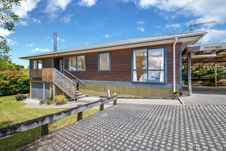 Photo of property in 96b Rosier Road, Glen Eden, Auckland, 0602