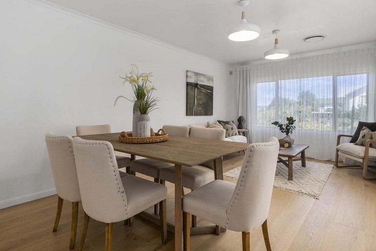 Photo of property in 1 Guildford Place, Bethlehem, Tauranga, 3110