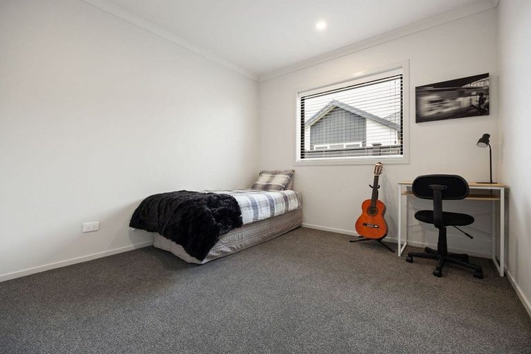 Photo of property in 44 Norfolk Drive, Cambridge, 3434