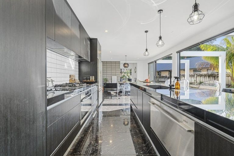 Photo of property in 13 Fernbrook Drive, Hurworth, New Plymouth, 4310