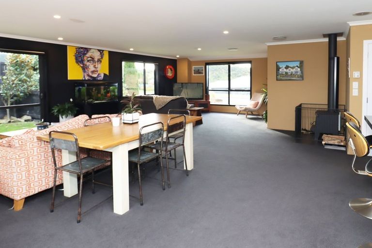 Photo of property in 17 Blue Stone Drive, Waiareka Junction, Oamaru, 9401