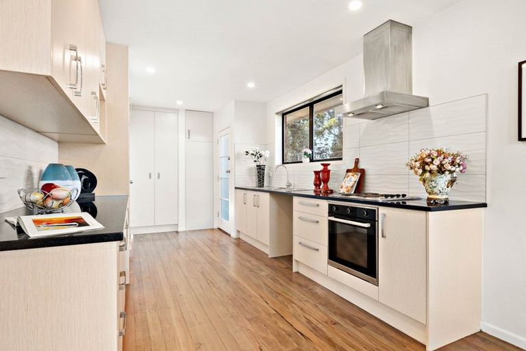 Photo of property in 9 Bernard Street, Papatoetoe, Auckland, 2025