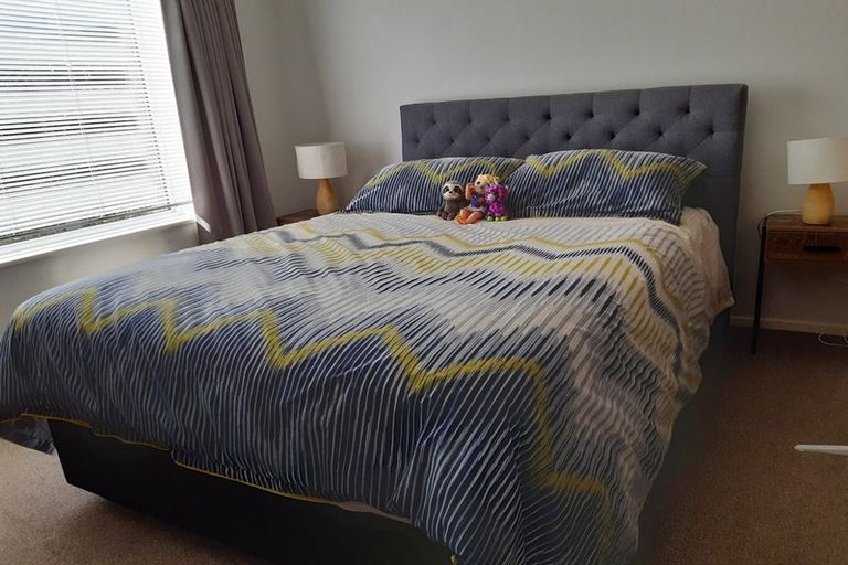 Photo of property in 118 Middleton Road, Churton Park, Wellington, 6037