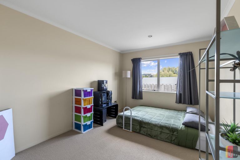Photo of property in 11 Pandora Rise, Huntly, 3700