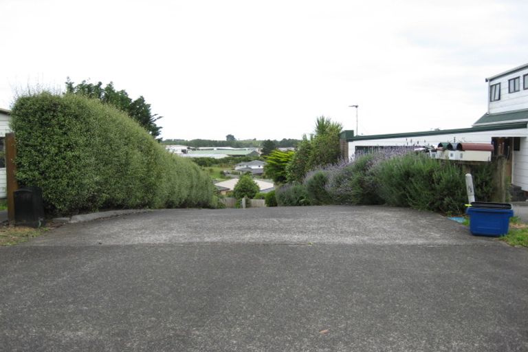 Photo of property in 14 Matatea Avenue, Pukekohe, 2120