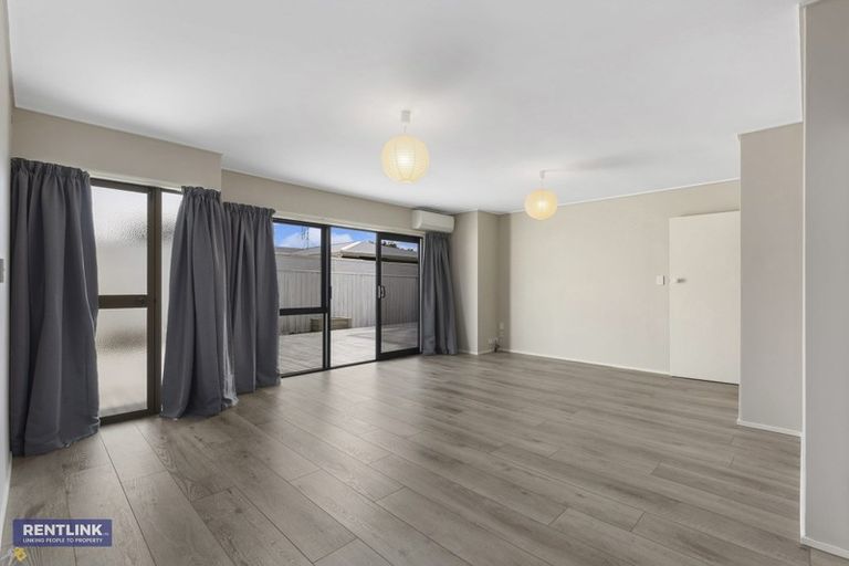 Photo of property in 2/118 Ranch Road, Mount Maunganui, 3116