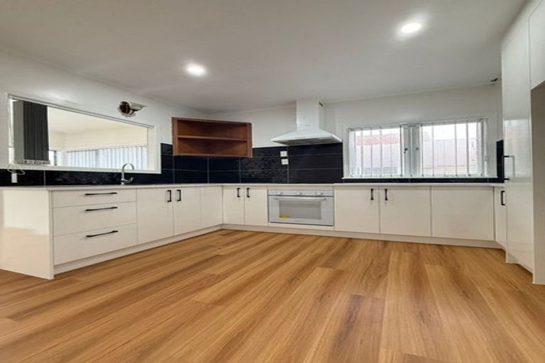 Photo of property in 18 Kautami Avenue, Papatoetoe, Auckland, 2025