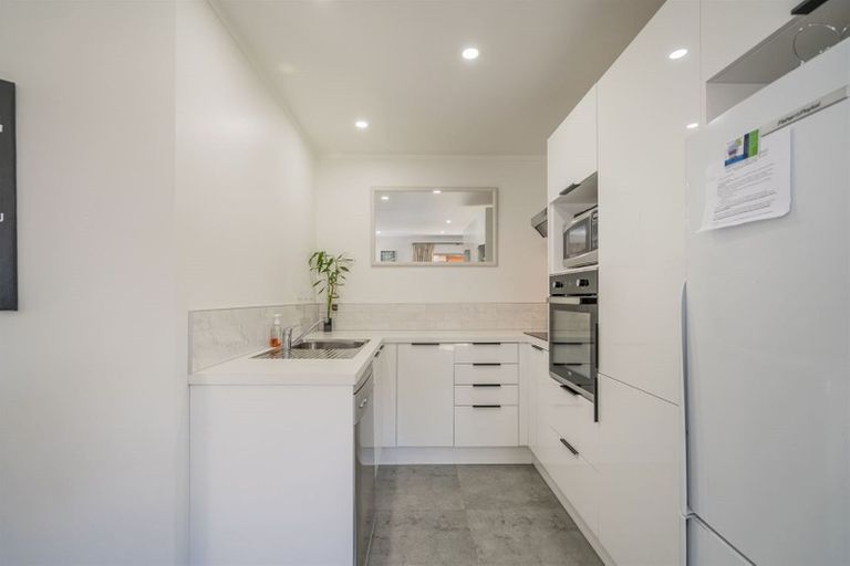 Photo of property in 2 Mayfair Close, Whitianga, 3510