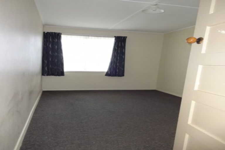 Photo of property in 215 Palmerston Street, Westport, 7825