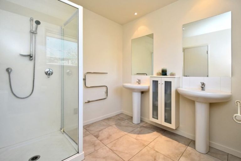 Photo of property in 28 Oakwood Mews, Prebbleton, 7604