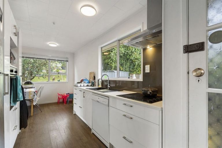 Photo of property in 3 June Place, Torbay, Auckland, 0630