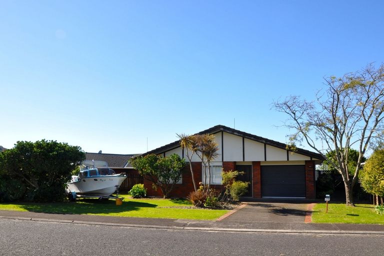 Photo of property in 20a Mayor View Terrace, Waihi Beach, 3611