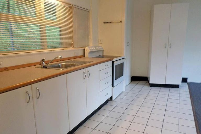 Photo of property in Parkland Flats, 16/51u Adams Terrace, Kelburn, Wellington, 6021