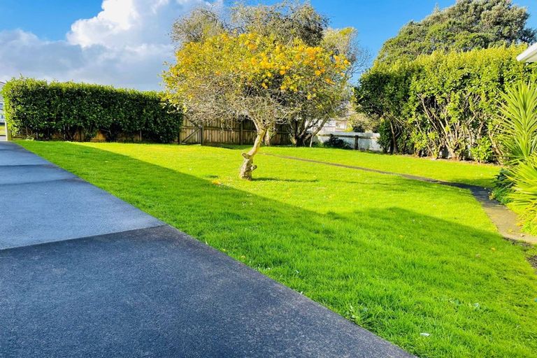 Photo of property in 40 Holland Street, Pukekohe, 2120