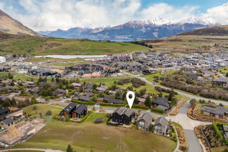 Photo of property in 3a Rannoch Drive, Jacks Point, Queenstown, 9371