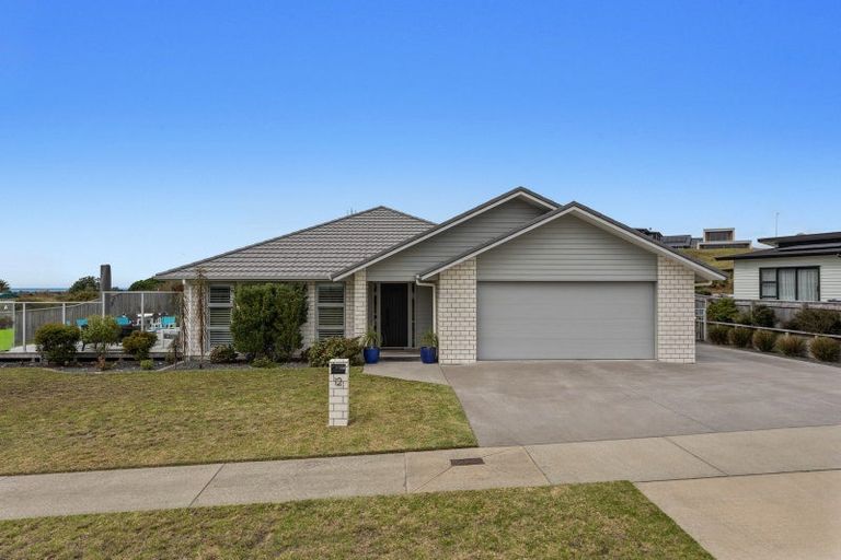 Photo of property in 12 Acacia Avenue, Coastlands, Whakatane, 3120