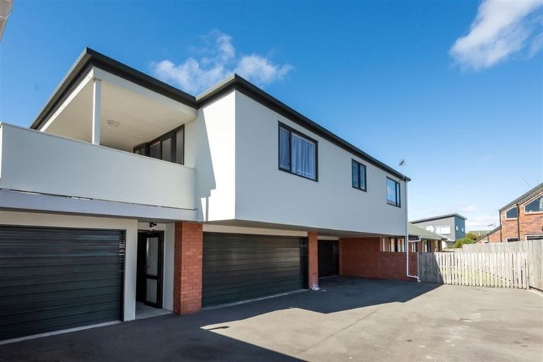 Photo of property in 21 George Street, Riccarton, Christchurch, 8041