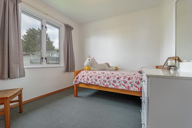 Photo of property in 18 Jackson Avenue, Highbury, Palmerston North, 4412