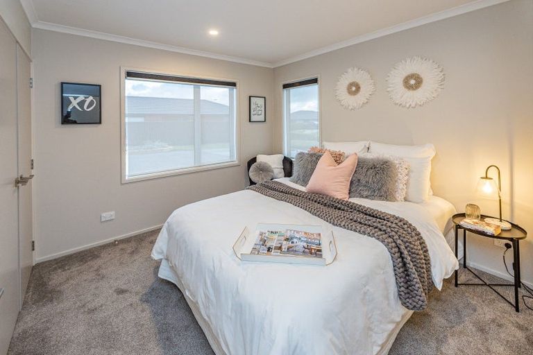 Photo of property in 37 Magnolia Crescent, Tawhero, Whanganui, 4501