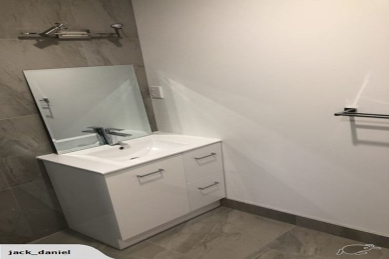 Photo of property in 57b Lancaster Road, Beach Haven, Auckland, 0626