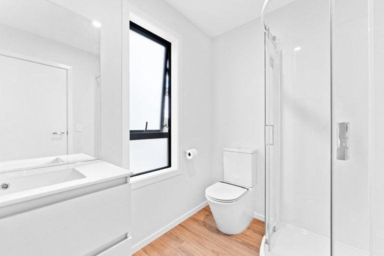 Photo of property in 14/4 Tawhai Street, Stokes Valley, Lower Hutt, 5019